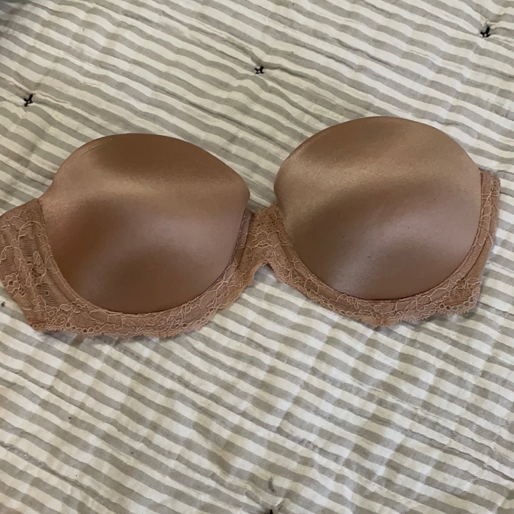 Strapless push up bra